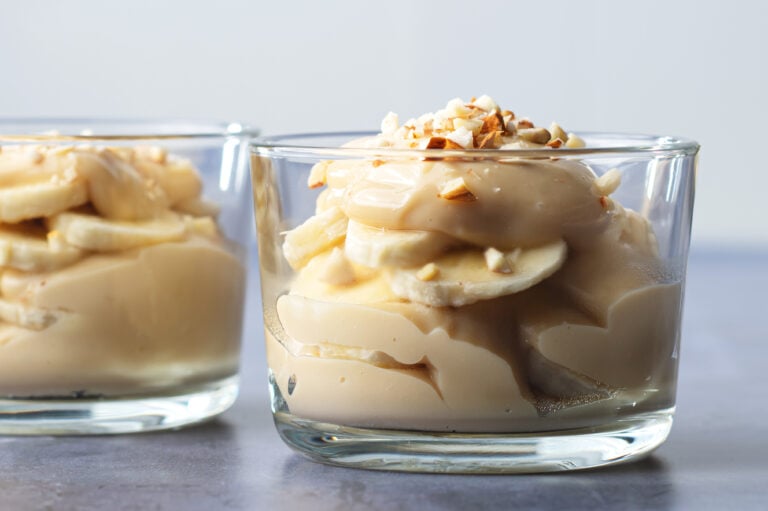 This mini banana pudding dessert offers the perfect portion to satisfy your sweet tooth.