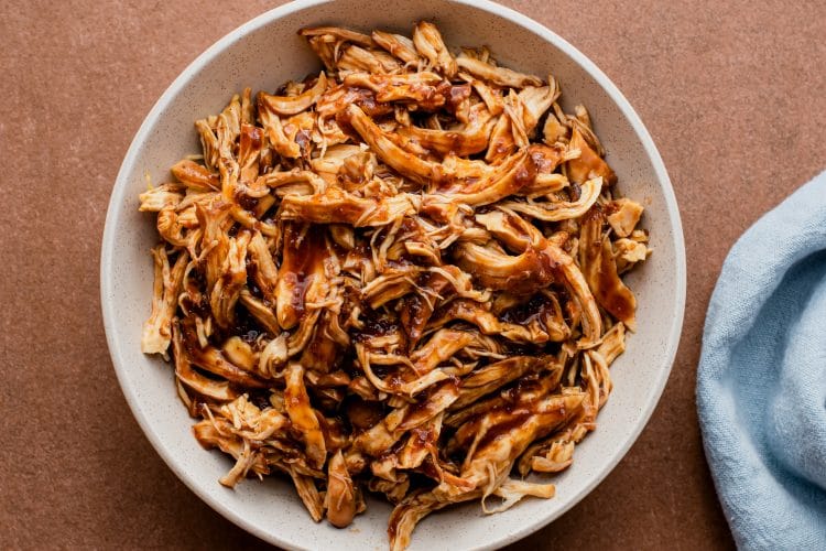 Serve your cherry chipotle barbecue chicken with a side of mac and cheese, coleslaw, potatoes, or corn on the cob!