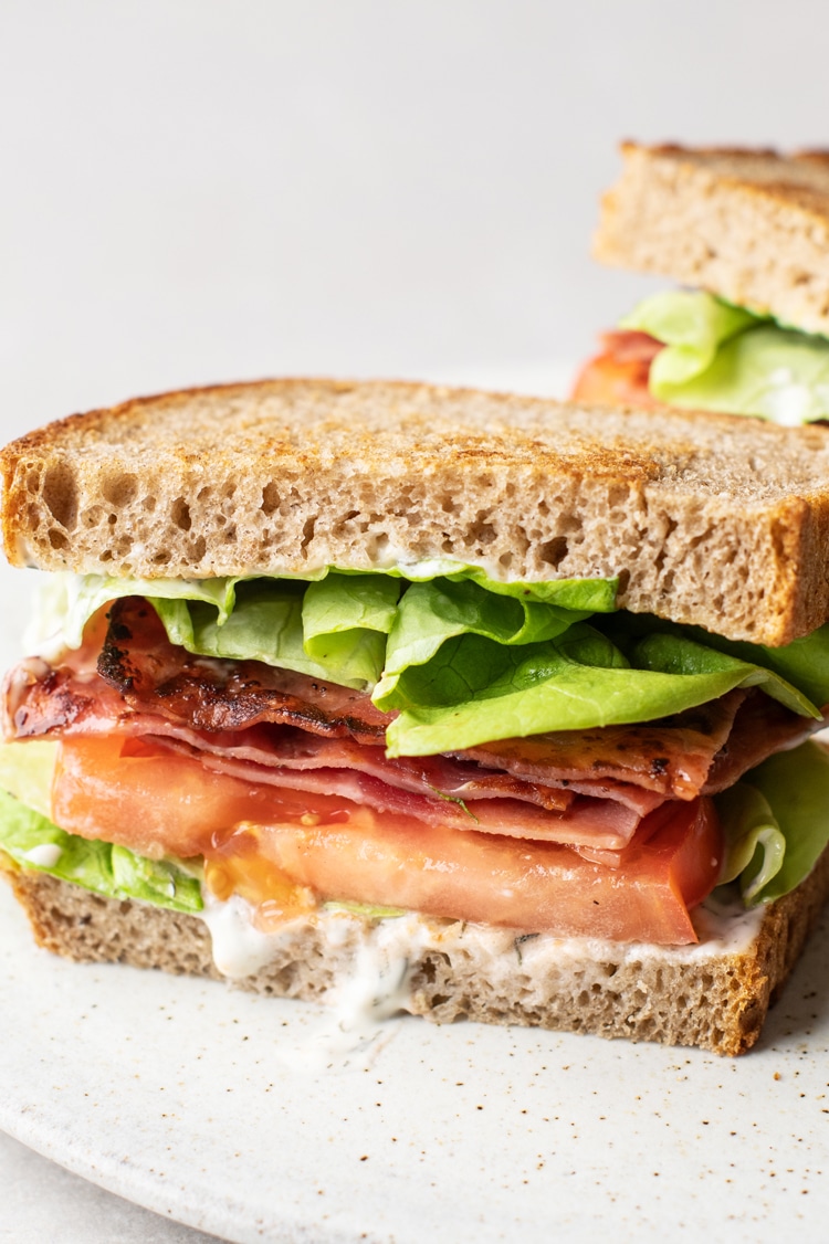 Try this Ultimate Skinny BLT with Dill Mayo for a Super Yummy, No-Guilt Lunch