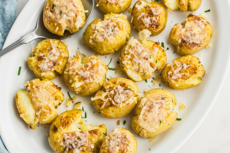 4-Ingredient Parmesan Roasted Potatoes