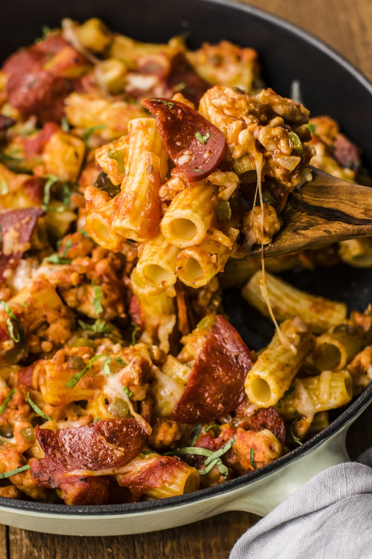 Пицца-паста в одной кастрюле: быстрый рецепт - фото 3