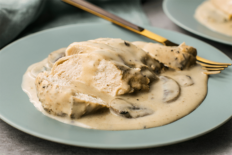 Slow Cooker Creamy Chicken and Mushrooms
