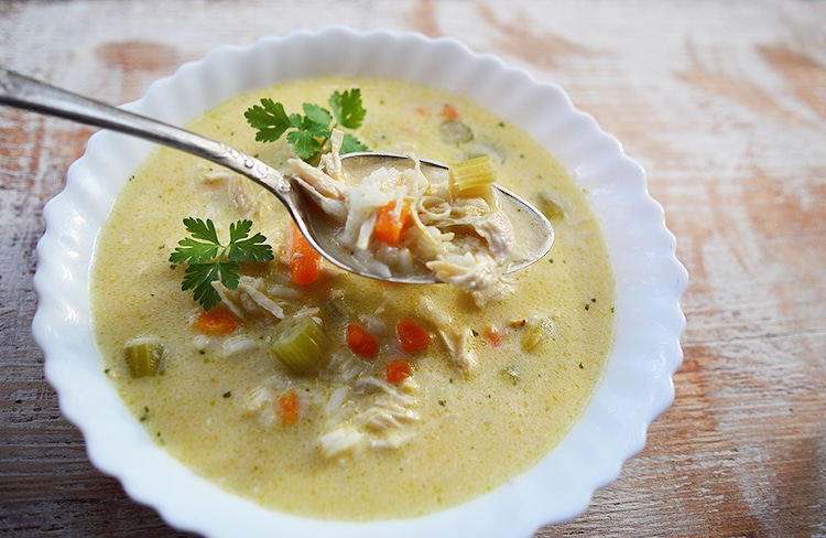 Easy Slow Cooker Chicken & Rice Soup