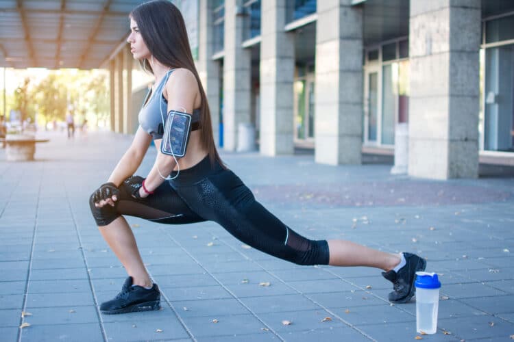 The clock lunge is a challenge but the results will be well worth the effort. 