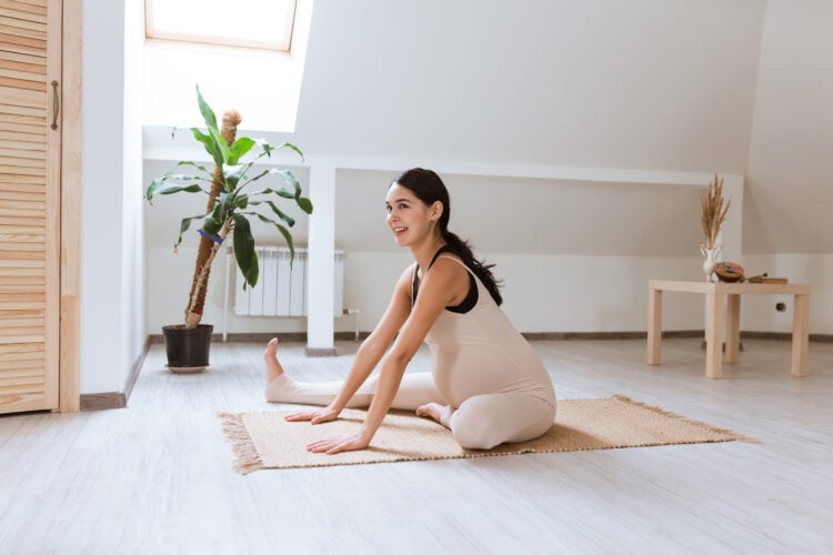 Certain exercises and stretches are essential to a happier and healthier pregnancy and birth!